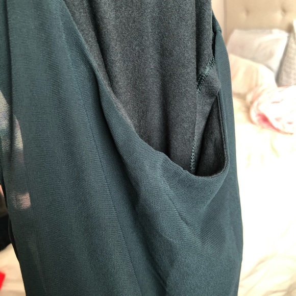 NWOT BR dark green top - Picture 5 of 5